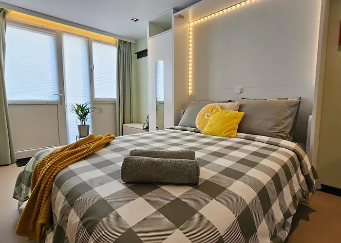 Studio Spring By April - 20 Min From Amsterdam Centre - Free Parking