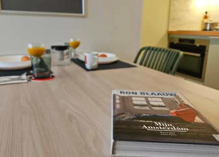 Studio Spring By April - 20 Min From Amsterdam Centre - Free Parking