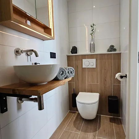 Spring By April - 20 Min From Amsterdam Centre - Free Parking 公寓 皮尔默伦德